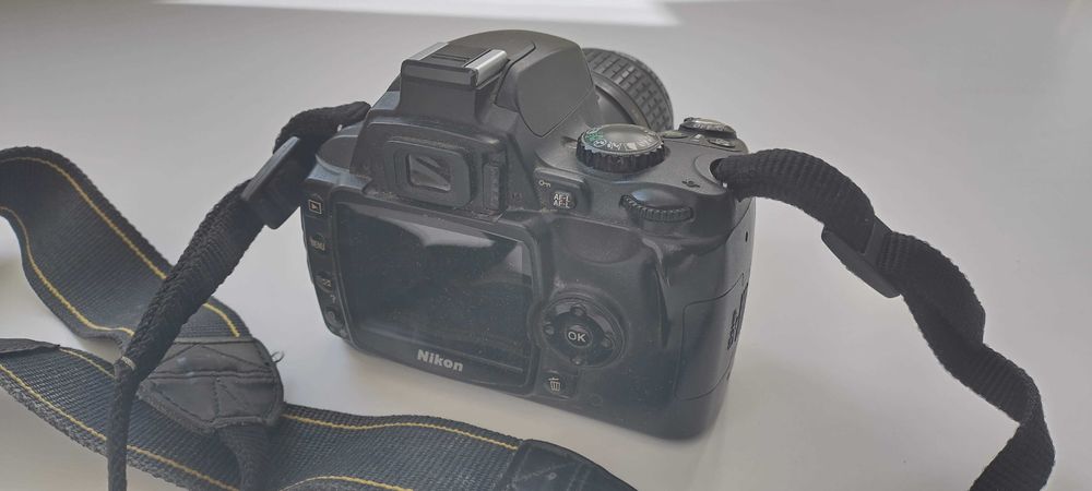 фотоапарат Nikon D40x