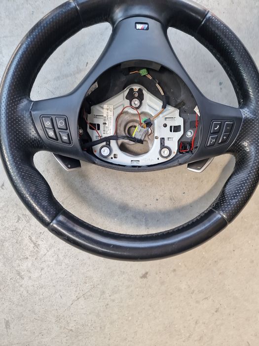 Volan m pachet cu padele facelift airbag bmw e87 e82 e90 e91 e92 e93