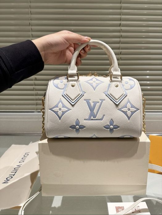 Дамска чанта Louis Vuitton