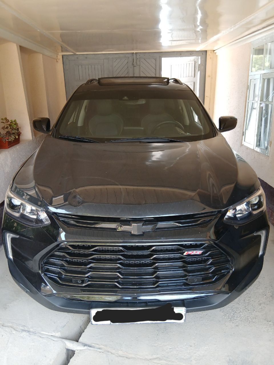 Tracker2 premier sotiladi