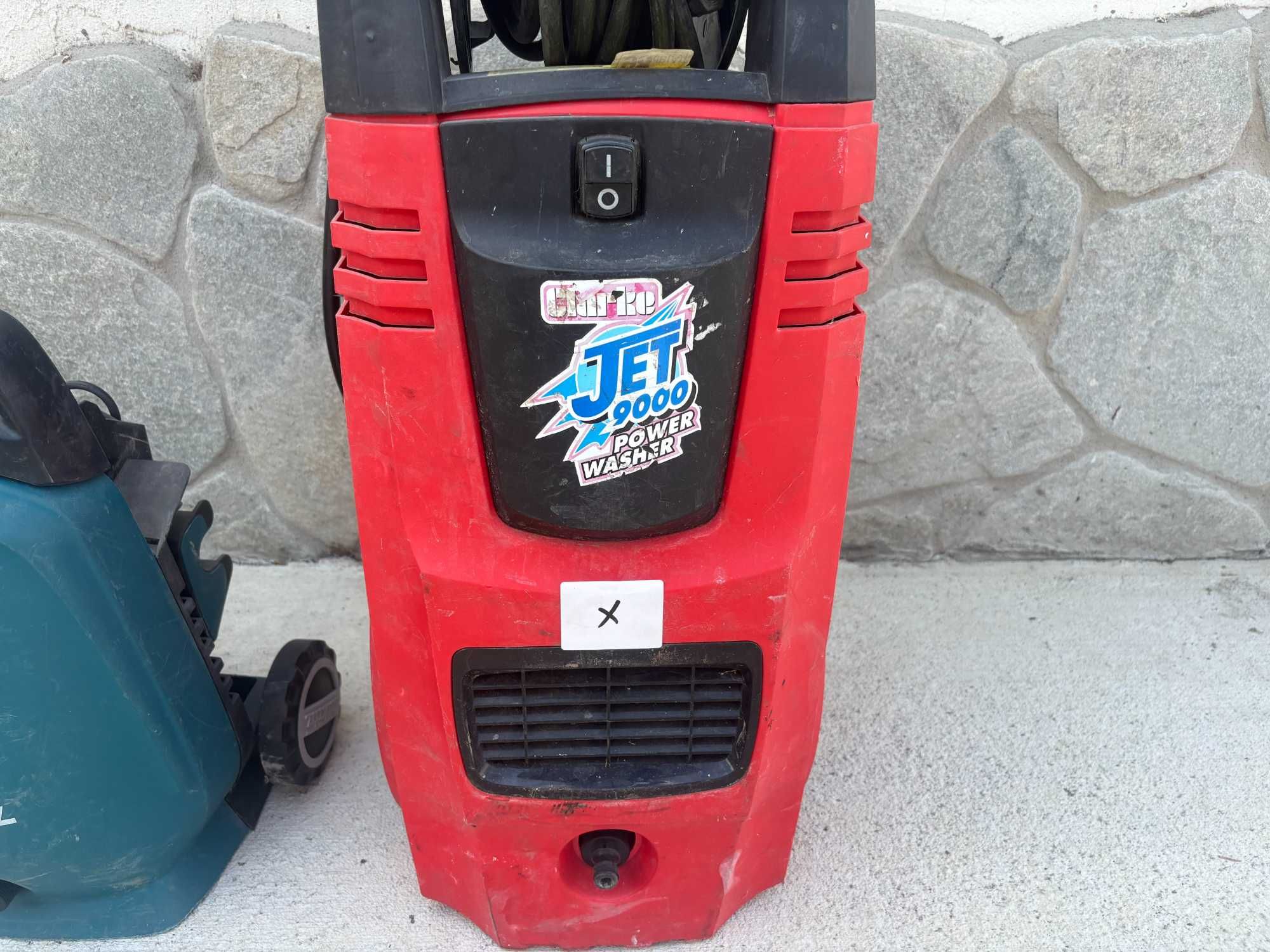 Водоструйка - JET / Makita