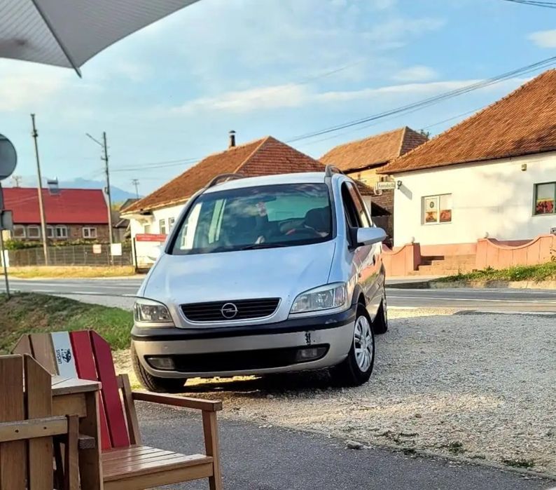 Vând Opel Zafira 1.8/ 125 CP, 2004