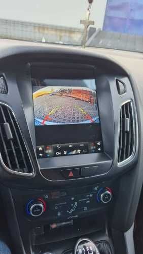 Navigatie Android Stil Tesla Ford Focus Mk3 1-4GB RAM - QLed Carplay