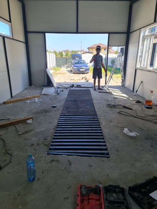 Vand structuri și hale metalice. Doar 40 euro mp 
Avem pe stoc diferit