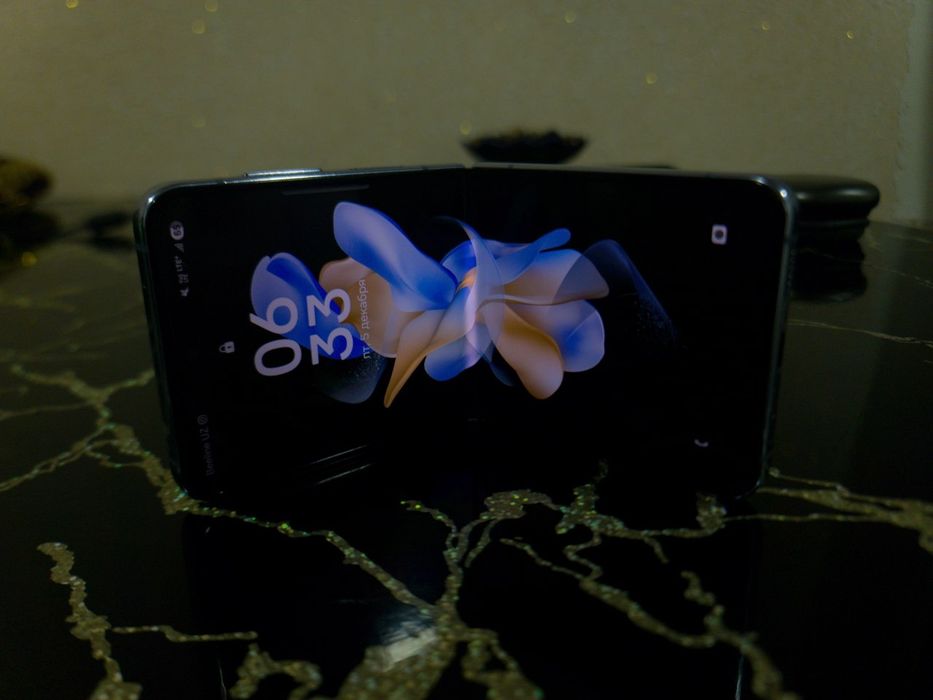 Samsung Z flip 4
