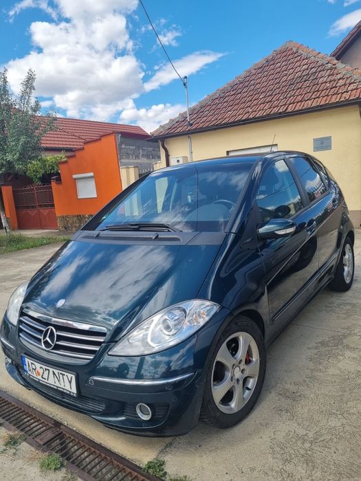 Vând Mercedes A class 200