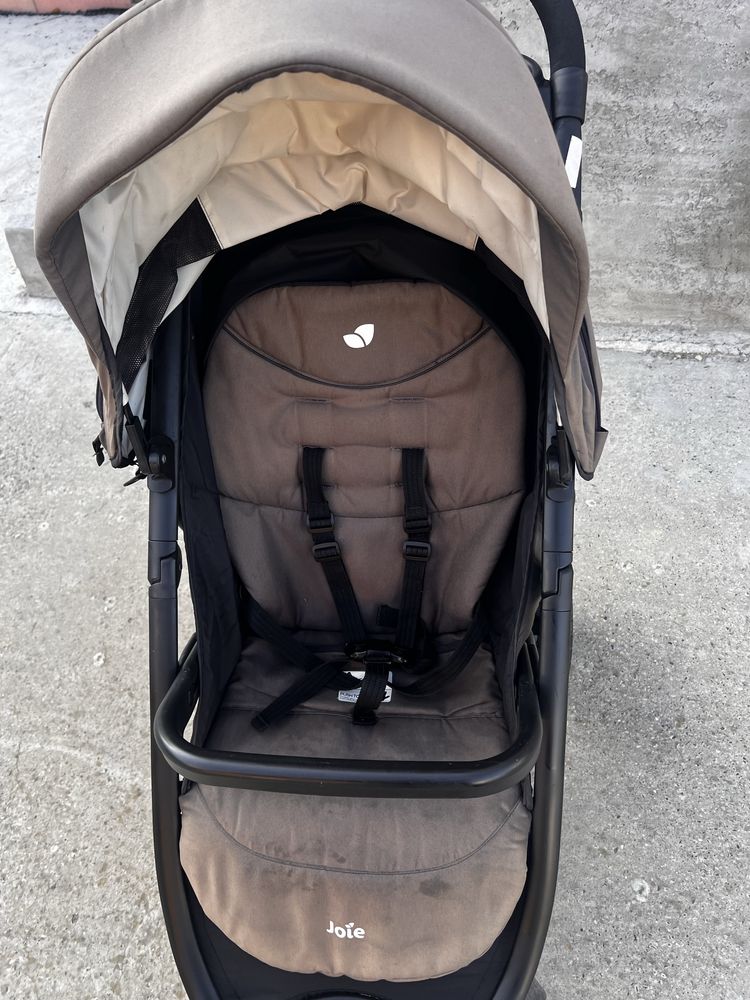 Carucior joie litetrax