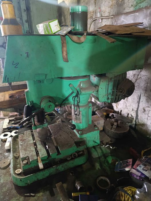 Сверлиний станок