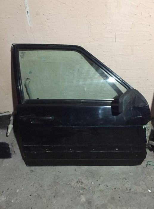 Продам двери на 14 состояние средней