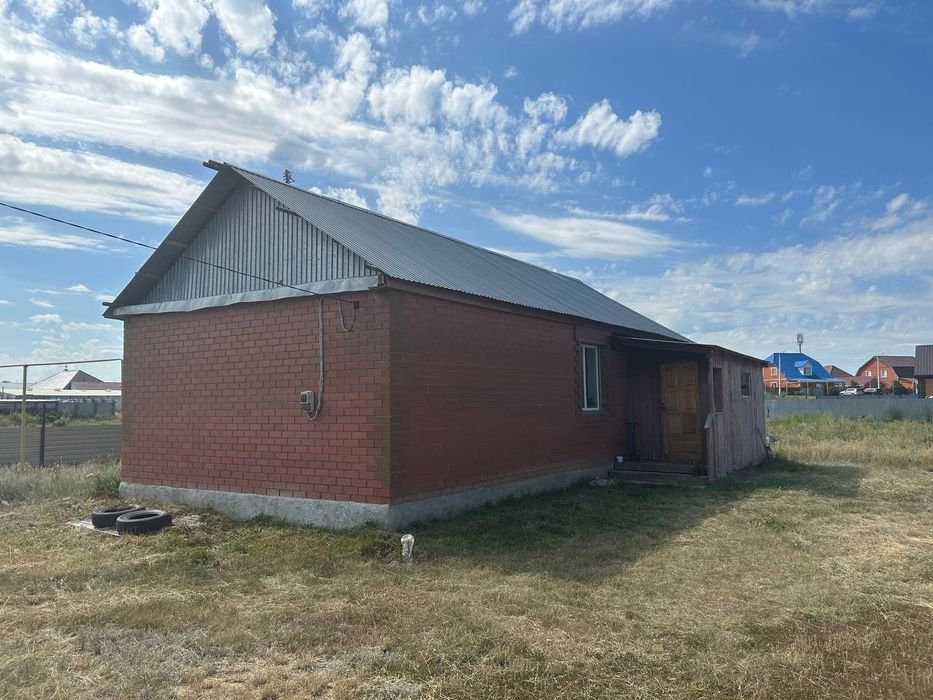 Продам дом в поселке Дружба