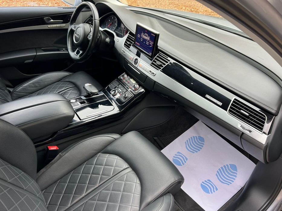 Vand Audi A8 2015