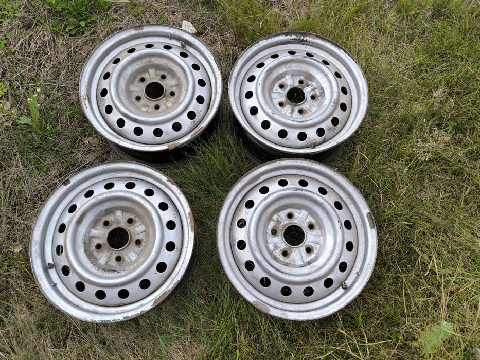 Продам диски Тойота r16 железки
