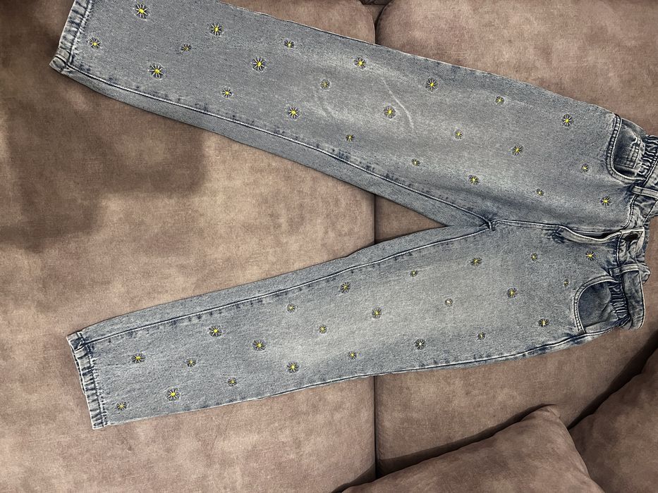 Дамски дънки, удобни с ластик в талията. Св. Сини