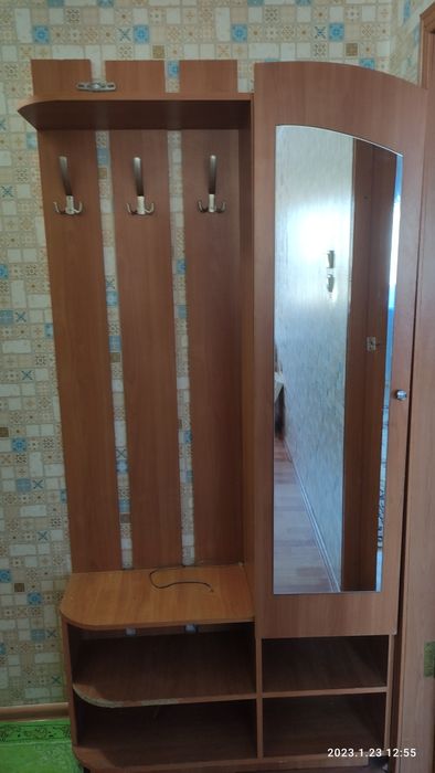 Продается прихожая в хорошем состоянии
