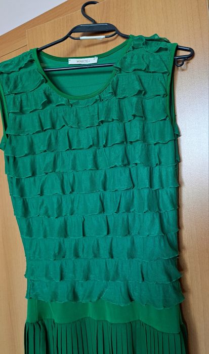 2 рокли Esprit u Miarte S