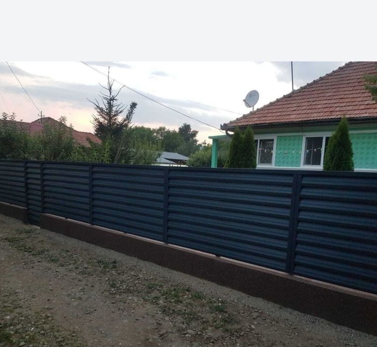 Executam garduri și porți mai multe detalii în privat