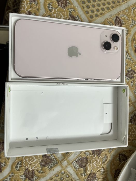 Айфон 13 128 прям идеал