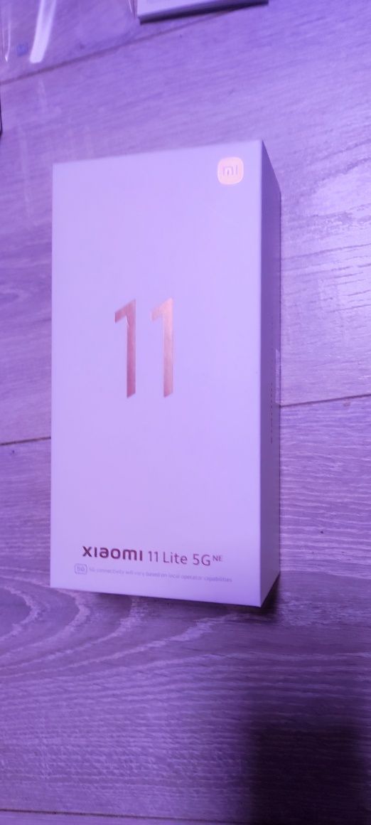 Cutie telefon mobil Xiaomi mi 11 lite 5g noua originală ambalaj 128gb