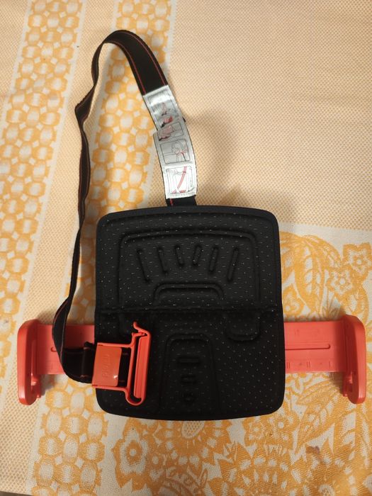 Scaun auto mifold