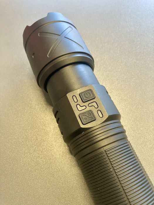 Фенер За Лов с Презареждаща се Li ion Батерия 15000mAh