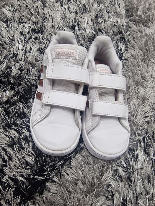 Papuci adidas 25