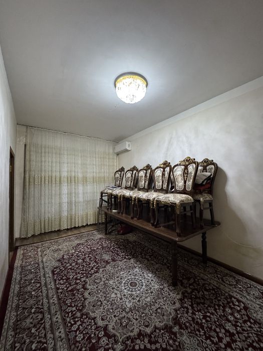 Sergeli 6A 2 xona 56kv 2-etaj mebel texnikasi bilan SOTILADI