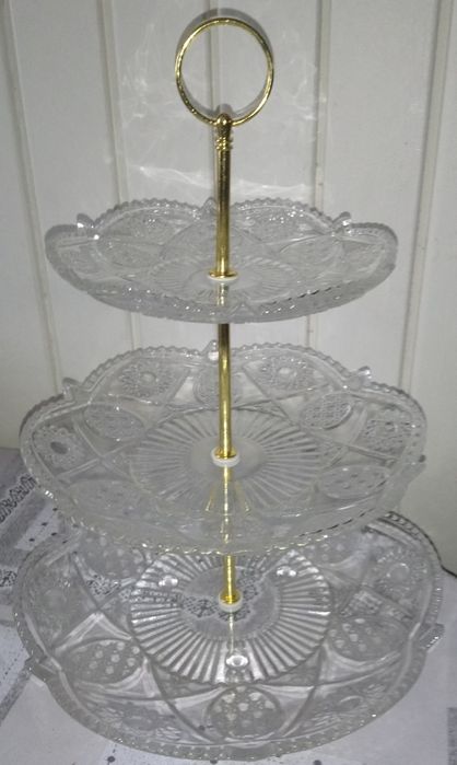 3-х ярусная подставка (посуда)