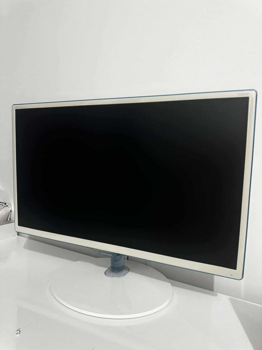 De vânzare TV Samsung 59 cm, full HD. Ca nou