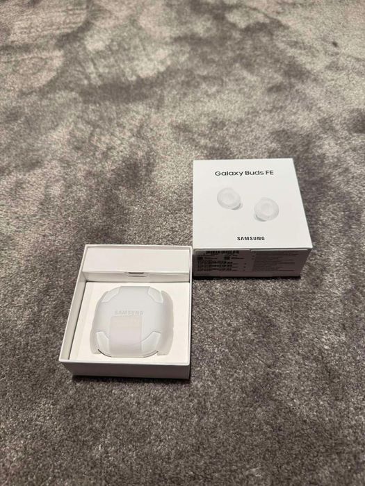 Samsung Galaxy buds FE