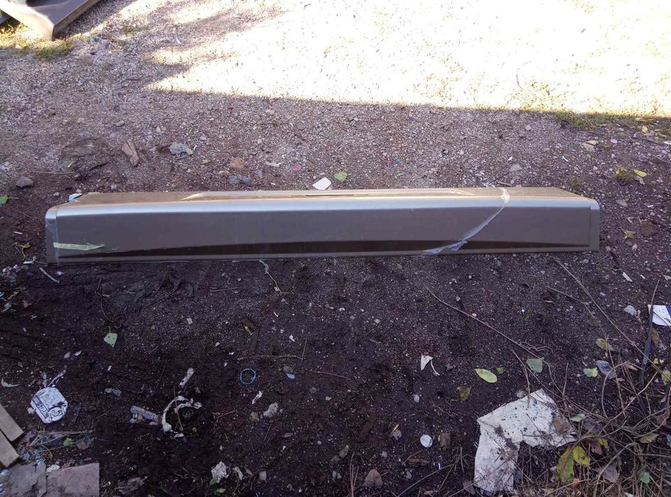 Брони,прозорци,тенти и пластмаси за кемпери и каравани