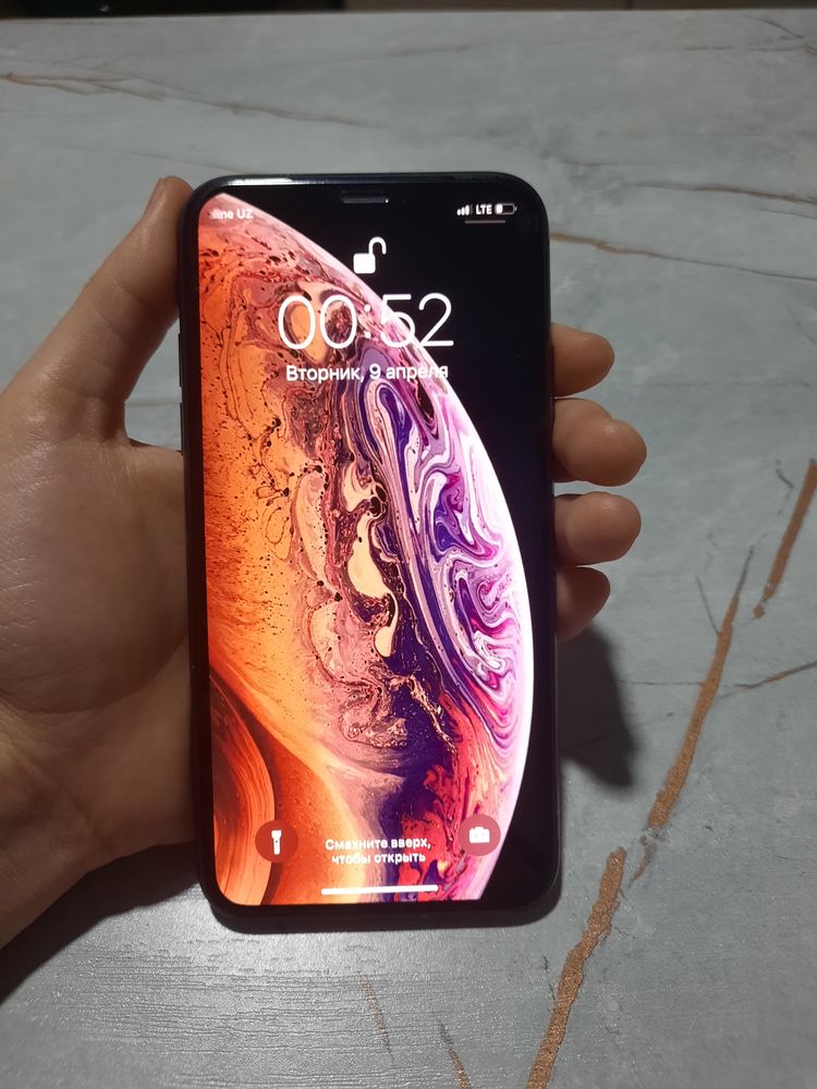 iPhone xs 256 gb sotiladi