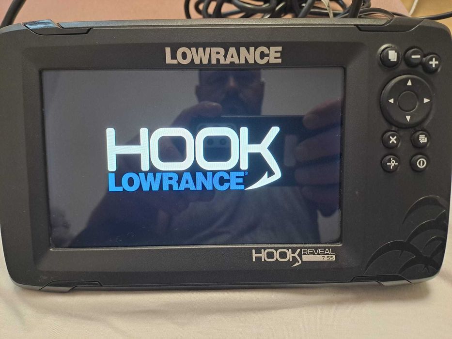 Sonar Lowrance Hook Reveal 7 Cu Traductor 83/200 Hdi