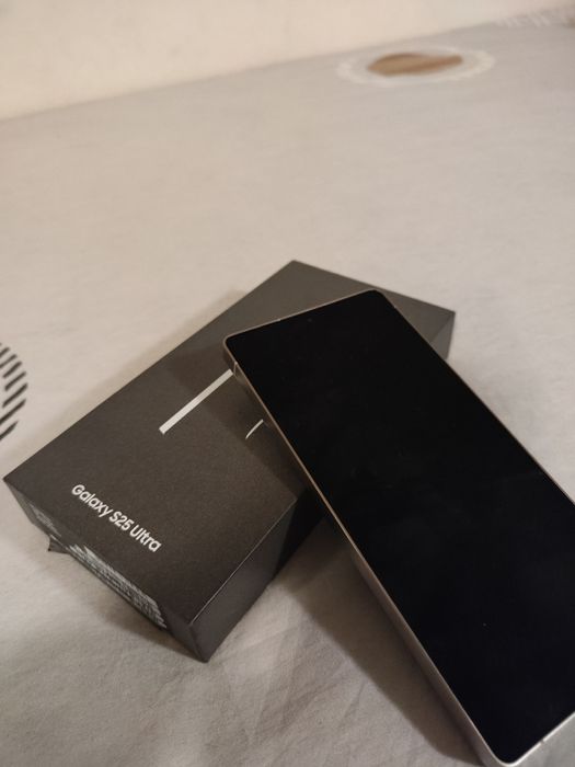 Samsung Galaxy S25 ultra 12/512gb