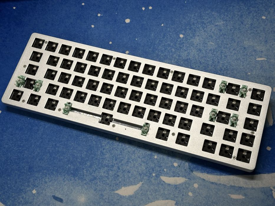 Клавиатура Glorious GMMK 2 65%