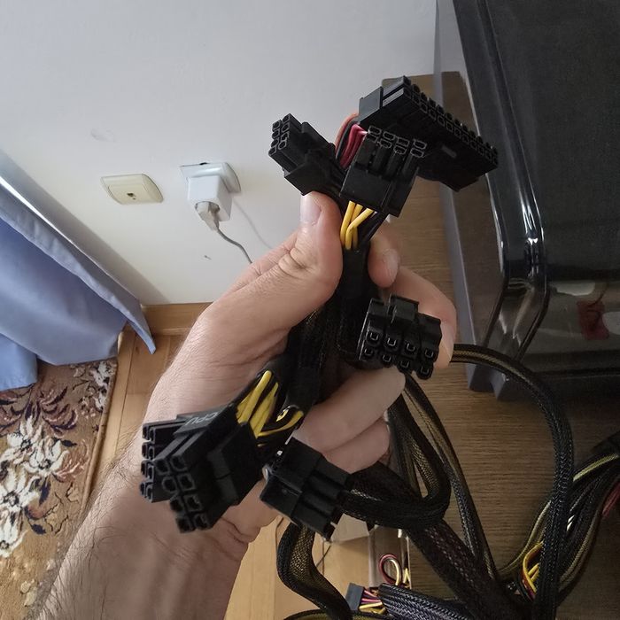 Sursa  segotep 650w 80plus gold