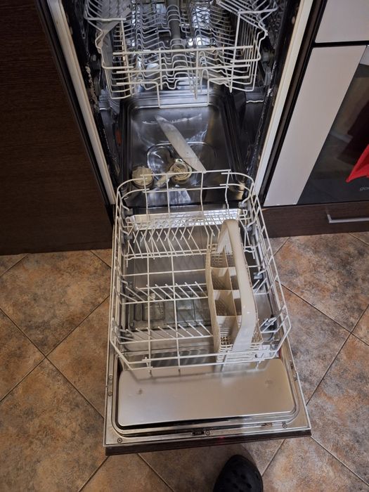 Съдомиялна за части