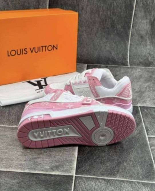 Adidasi dama și barbati