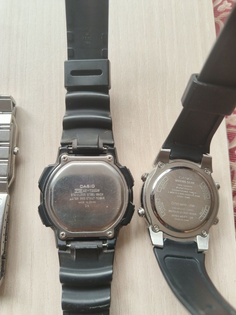 Часовници CASIO 30 лева