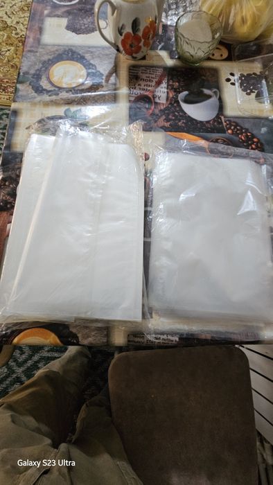 Продаеться пакеты и ремкомплект для вакумного упоковщика