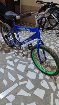 Велосипед Сотилади (Golden bike)