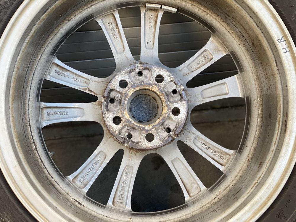 Jante Bmw G 30  pe 17 echipate cu anvelope iarna Michelin