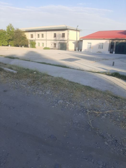 Бизнес жой тошкент трасса ёнида жомбой октябирда