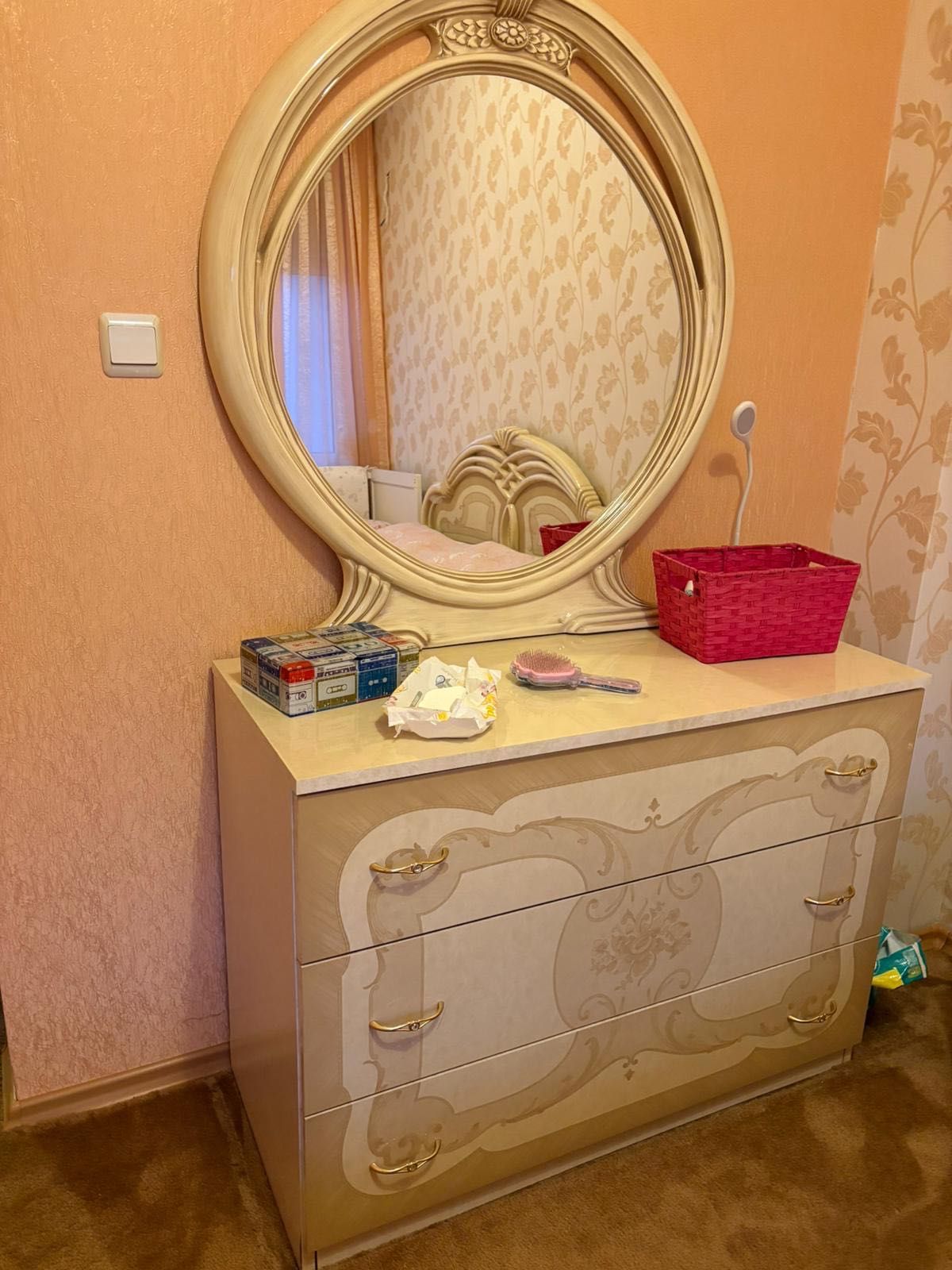 мебели за спалня