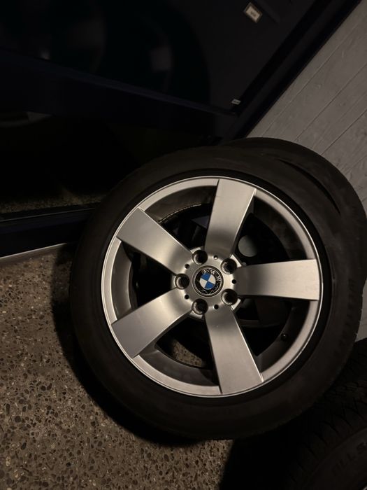 Jante bmw E60 5X120 R17 5X120 225/50 cauciucuri de iarna