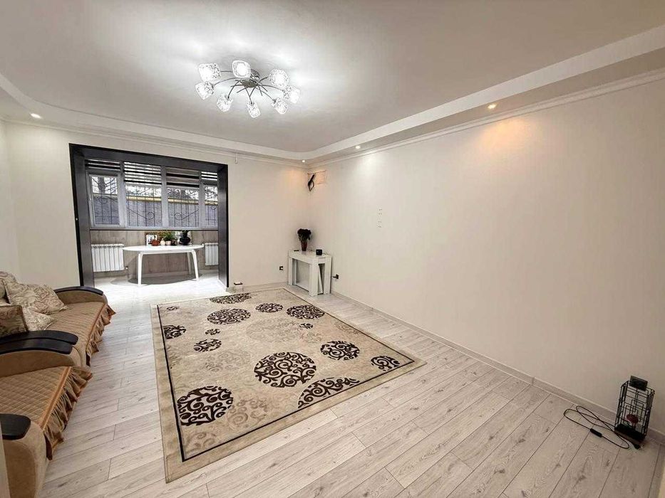 Продам двухуровневую 3 комнатную квартиру клубного типа