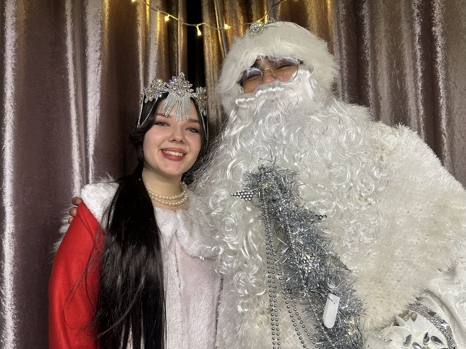 Дед Мороз и Снегурочка на ваше мероприятие город Бухара!