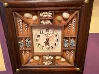 Deosebit ceas din lemn-ornamente-scoici naturale-Olanda