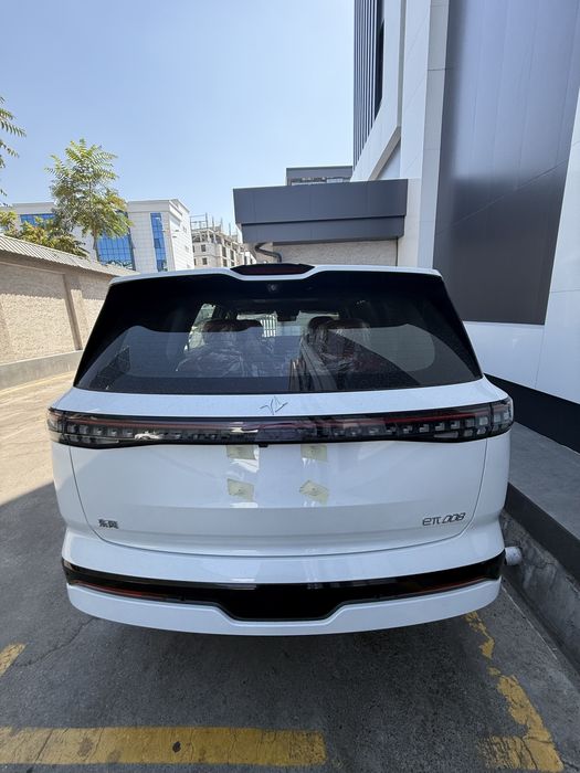 Dongfeng ep 008 oq va qora ranglari nalichida 31.900$