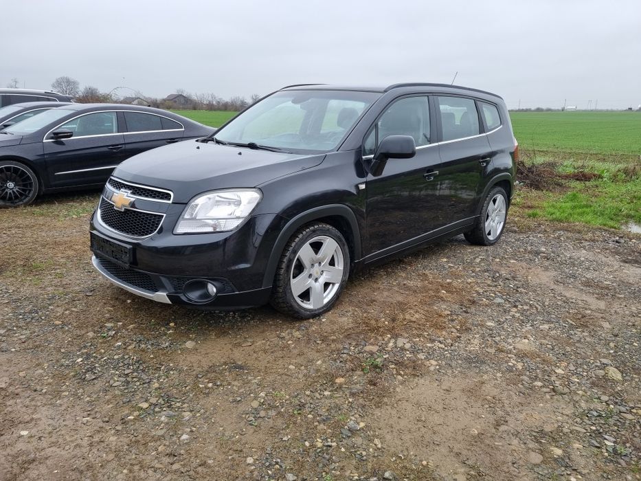 Chevrolet orlando / Cutie automată / 7 locuri / tapițerie piele /