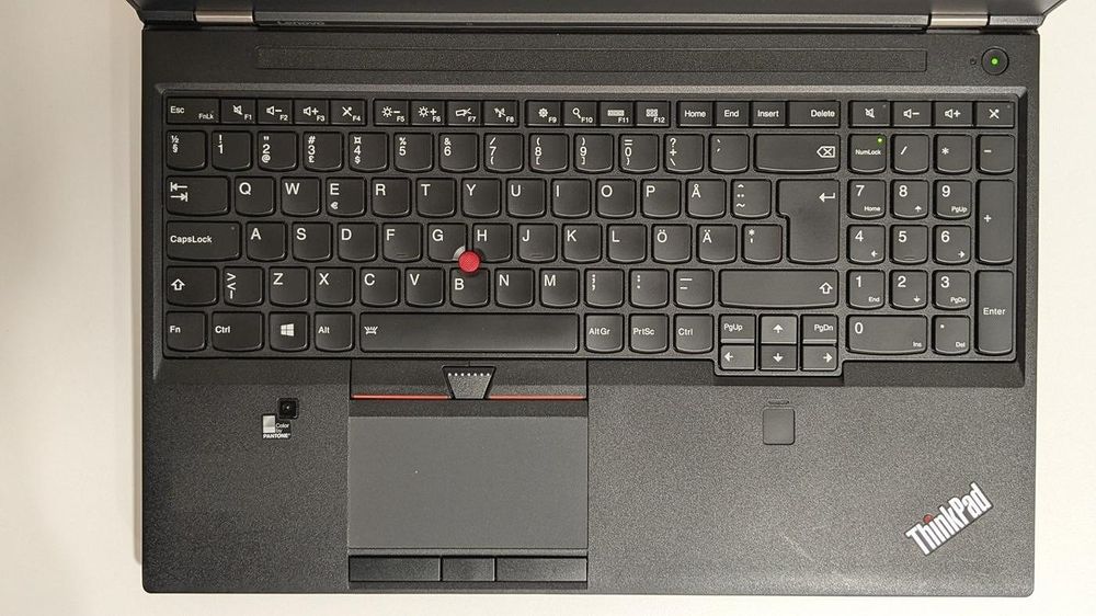 Lenovo ThinkPad P50 15.6" 3840x2160 i7-6820HQ 16G 512SSD Quadro M2000M